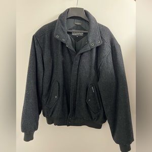 Vintage men’s Members Only 100% pure wool jacket size 42 (large)